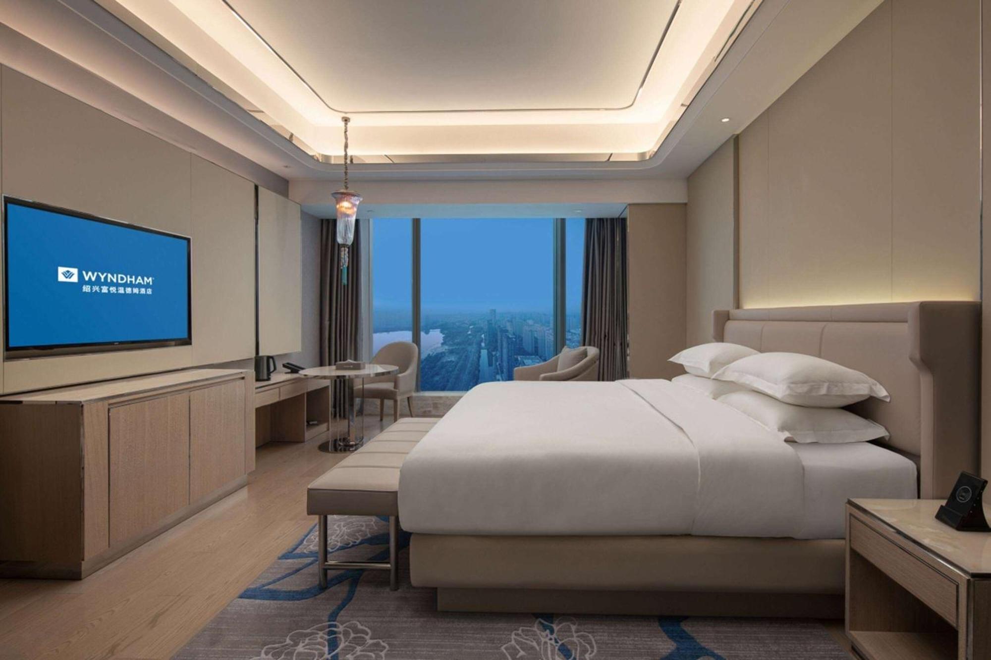 Wyndham Shaoxing Keqiao Hotel Exterior foto